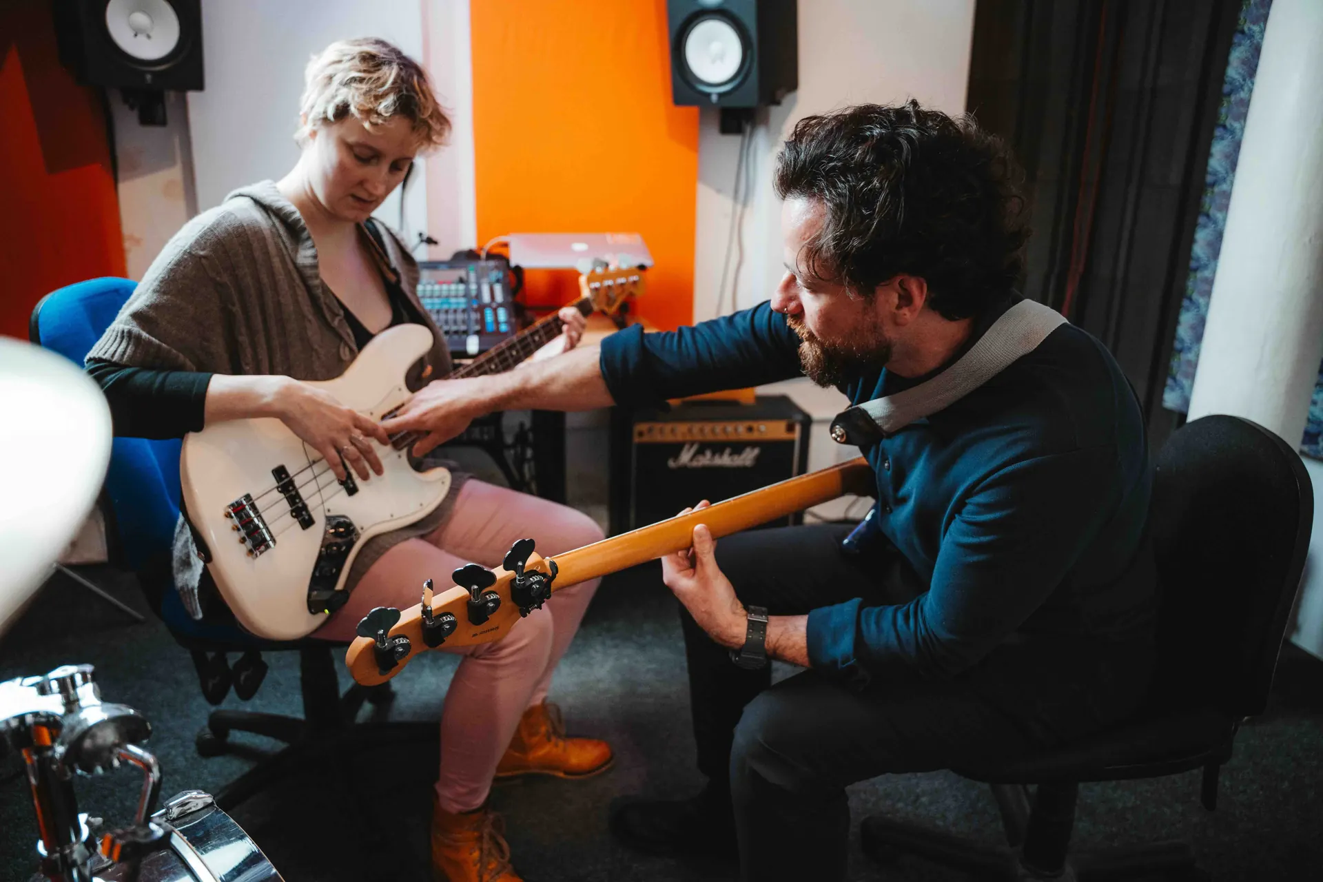 Jack teaching a one-to-one bass lesson
